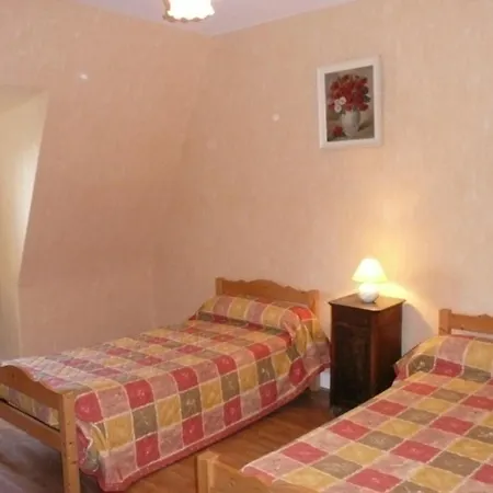 Saint-gerons, 4 Pieces, 6 Personnes - Fr-1-742-43 Holiday home